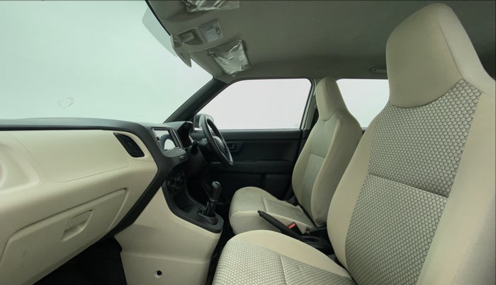 2020 Maruti New Wagon-R LXI CNG 1.0, CNG, Manual, 23,705 km, Right Side Front Door Cabin