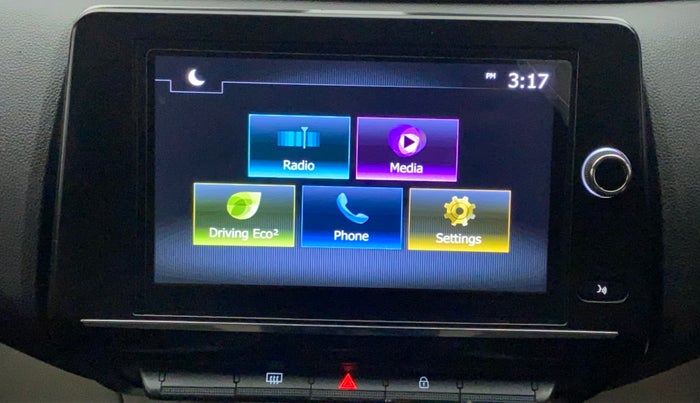 2019 Renault TRIBER RXZ, Petrol, Manual, 27,196 km, Infotainment System