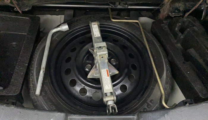 2013 Maruti Wagon R Stingray LXI, Petrol, Manual, 82,158 km, Spare Tyre
