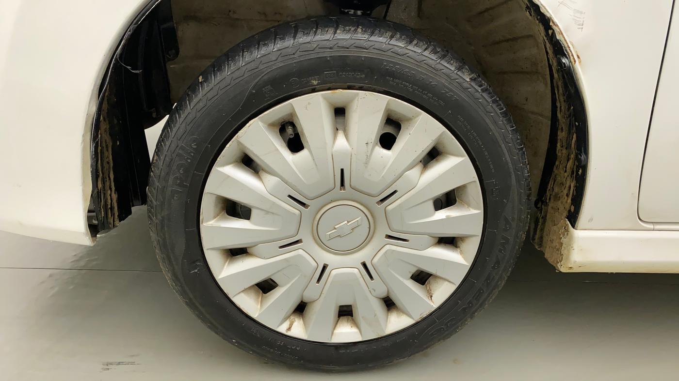 2013 Maruti Wagon R Stingray LXI, Petrol, Manual, 82,158 km, Left Front Wheel