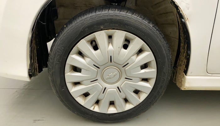 2013 Maruti Wagon R Stingray LXI, Petrol, Manual, 82,158 km, Left Front Wheel