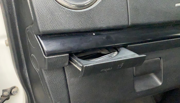 2013 Maruti Wagon R Stingray LXI, Petrol, Manual, 82,158 km, Dashboard - Cup holder not working