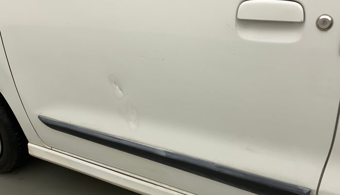 2013 Maruti Wagon R Stingray LXI, Petrol, Manual, 82,158 km, Front passenger door - Minor scratches