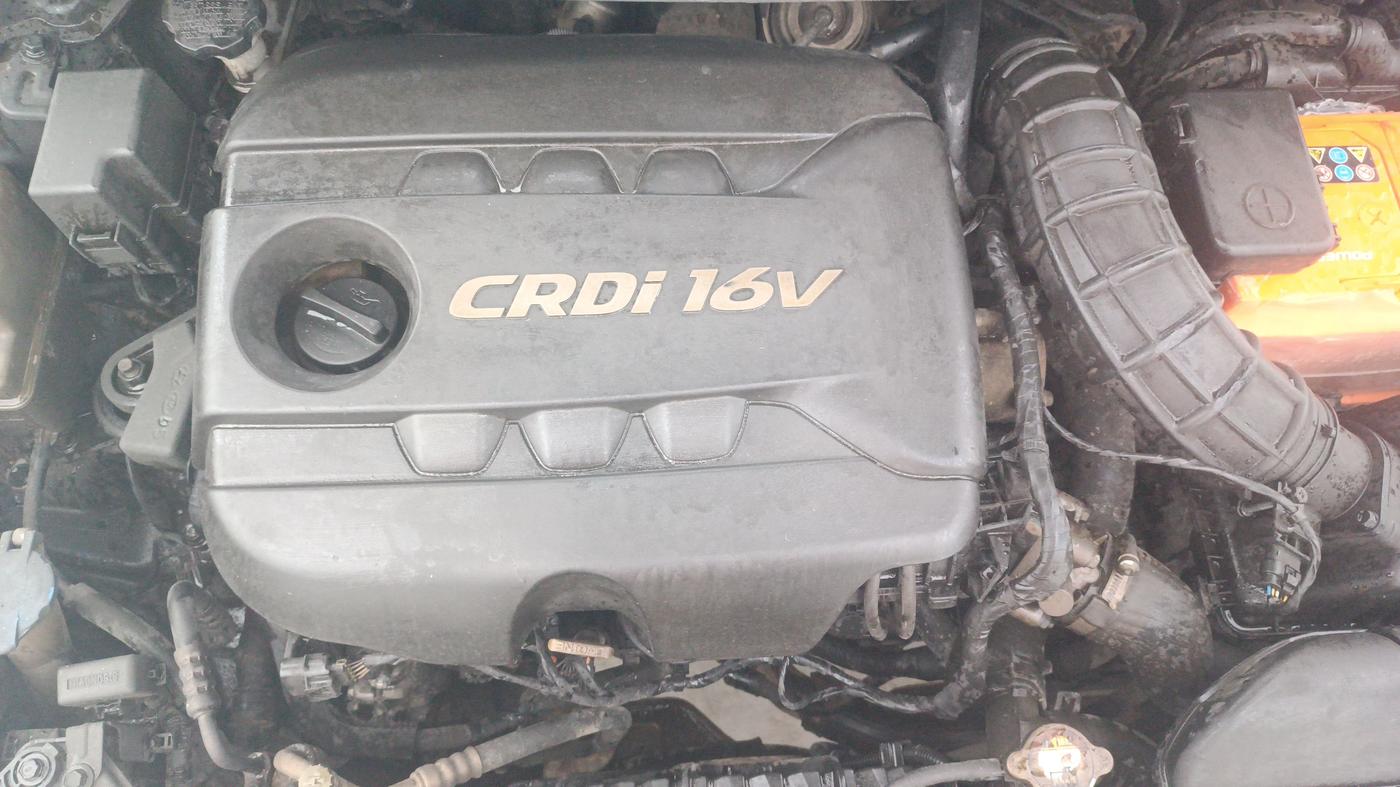 2014 Hyundai New Elantra 1.6 SX AT DIESEL, Diesel, Automatic, 1,34,040 km, Engine View