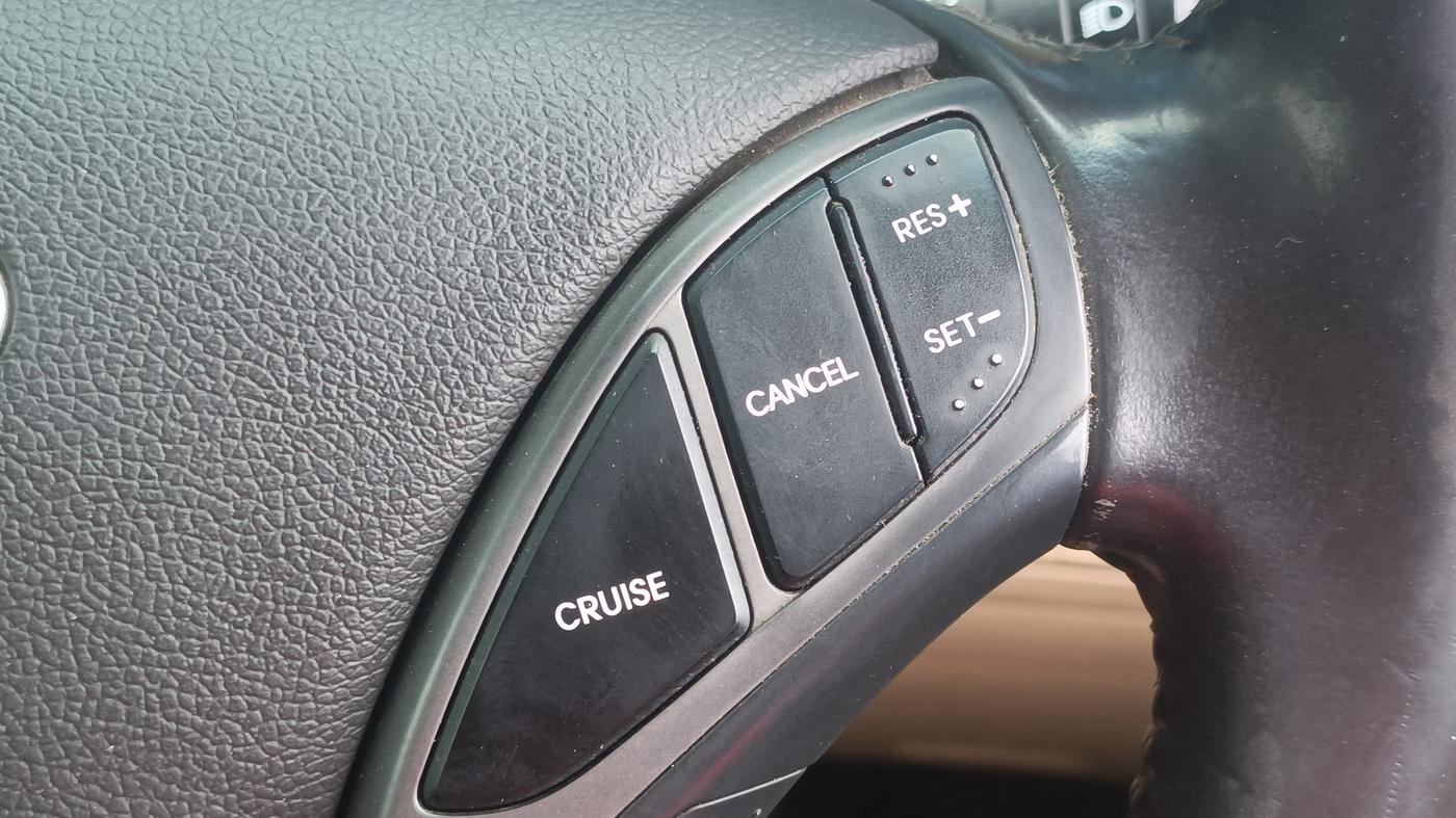 2014 Hyundai New Elantra 1.6 SX AT DIESEL, Diesel, Automatic, 1,34,040 km, Adaptive Cruise Control