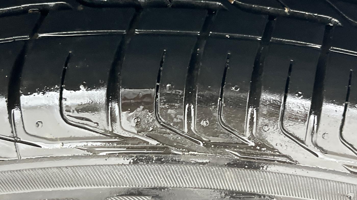 2021 Maruti S Cross ZETA AT 1.5, Petrol, Automatic, 48,330 km, Left Rear Tyre Tread