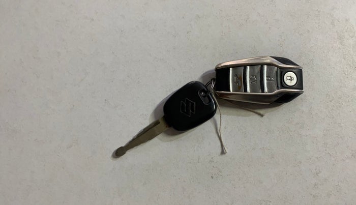 2021 Maruti New Wagon-R LXI CNG 1.0, CNG, Manual, 80,240 km, Key Close Up