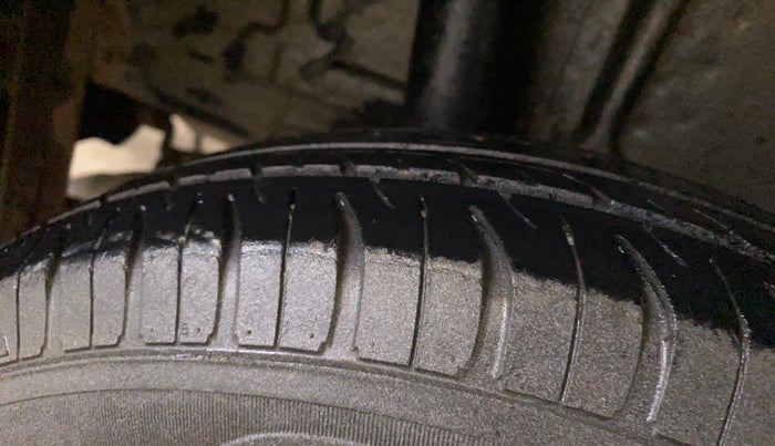 2021 Maruti New Wagon-R LXI CNG 1.0, CNG, Manual, 80,240 km, Right Rear Tyre Tread
