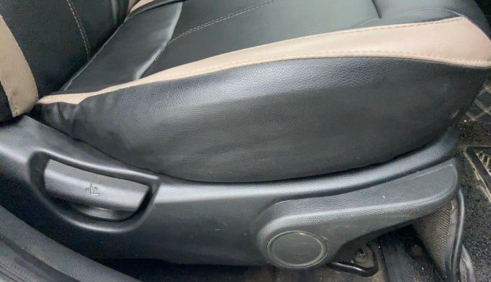 2014 Hyundai Grand i10 ASTA 1.1 CRDI, Diesel, Manual, 71,374 km, Driver Side Adjustment Panel