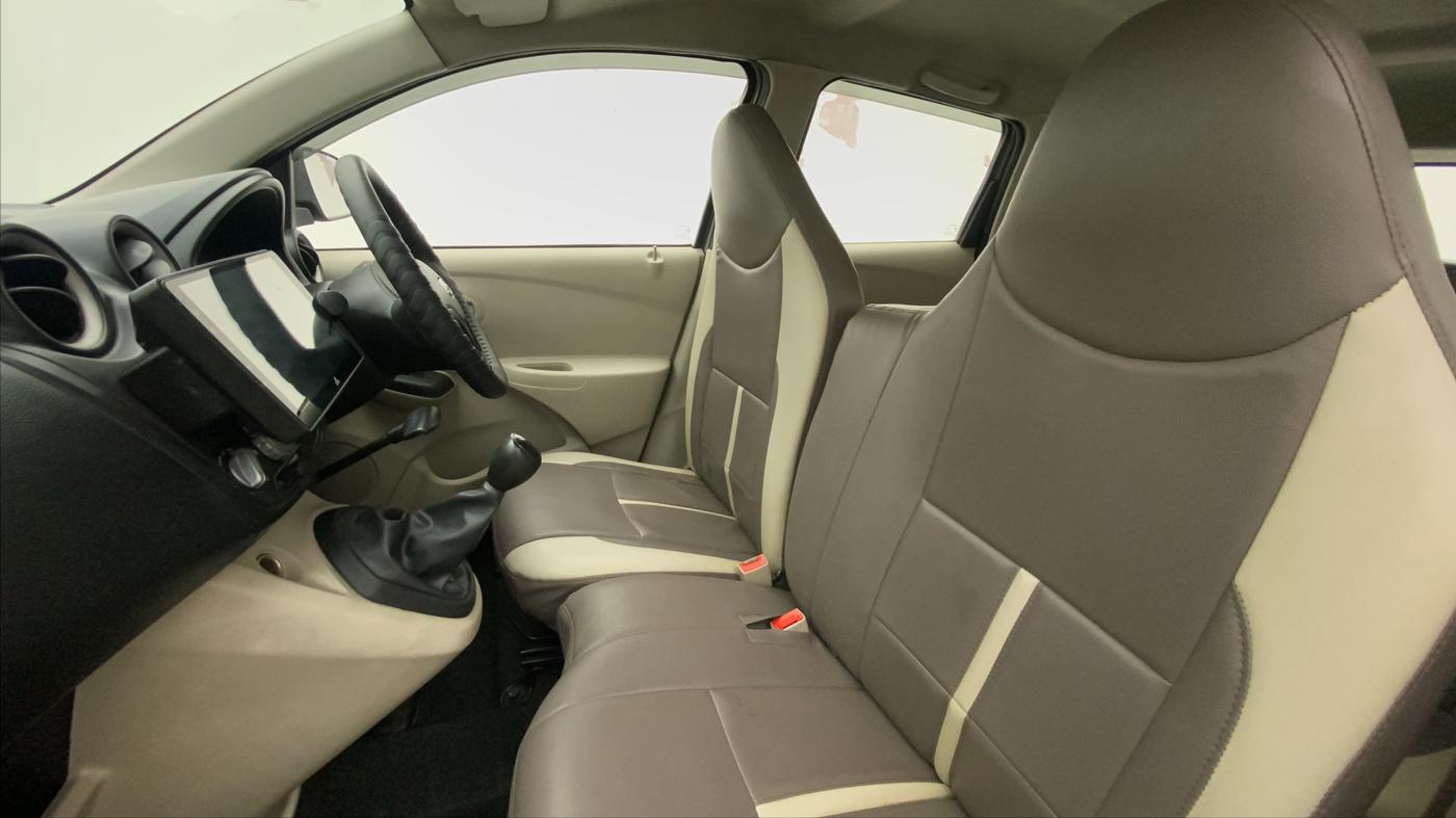 2017 Datsun Go Plus T, Petrol, Manual, 28,774 km, Right Side Front Door Cabin