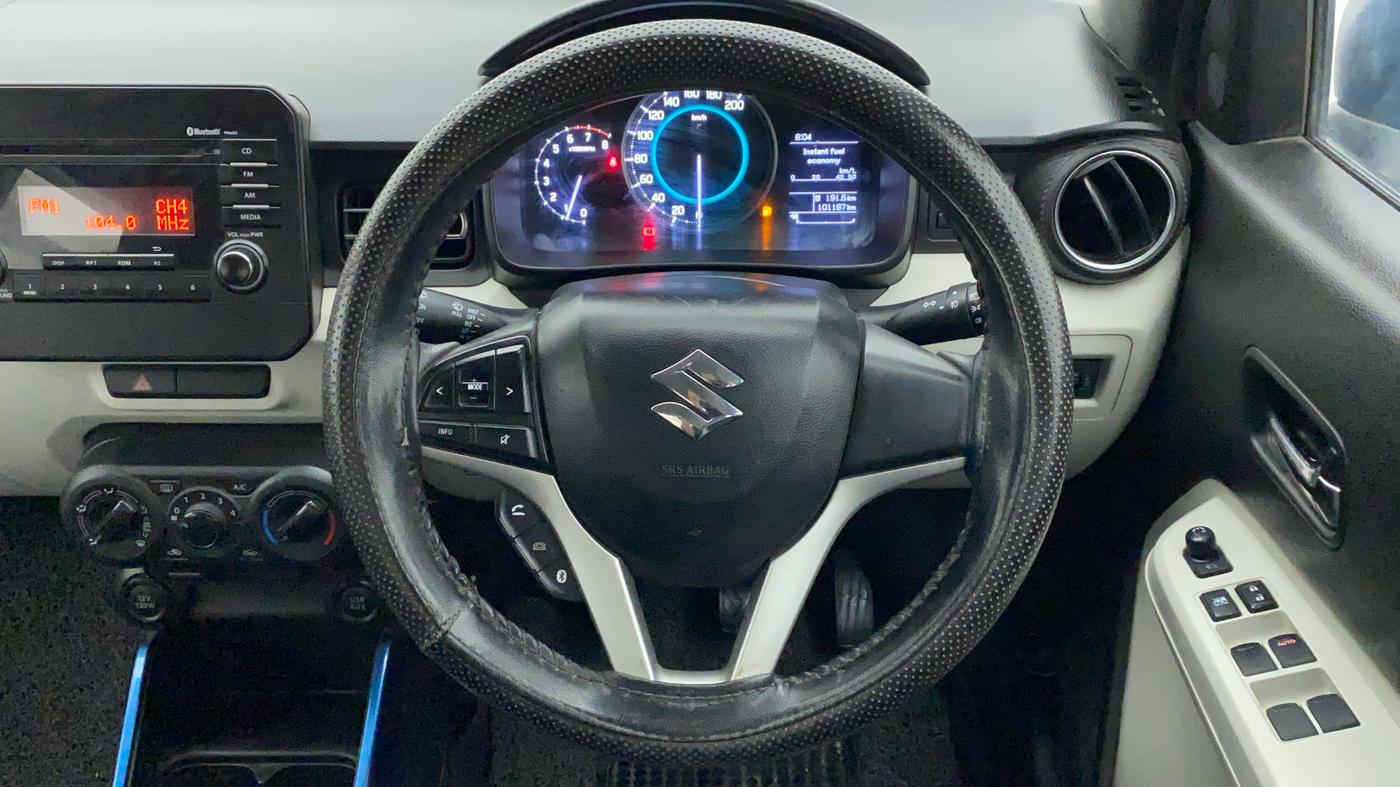 2017 Maruti IGNIS ZETA 1.2, CNG, Manual, 1,01,271 km, Steering Wheel Close Up
