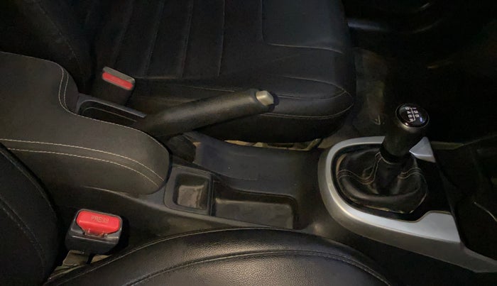 2021 Honda WR-V 1.5L I-DTEC VX MT, Diesel, Manual, 31,014 km, Gear Lever