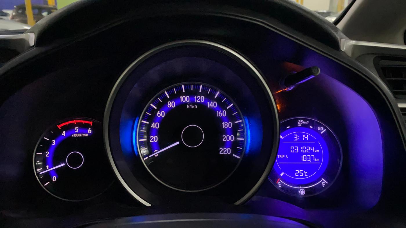 2021 Honda WR-V 1.5L I-DTEC VX MT, Diesel, Manual, 31,117 km, Odometer Image