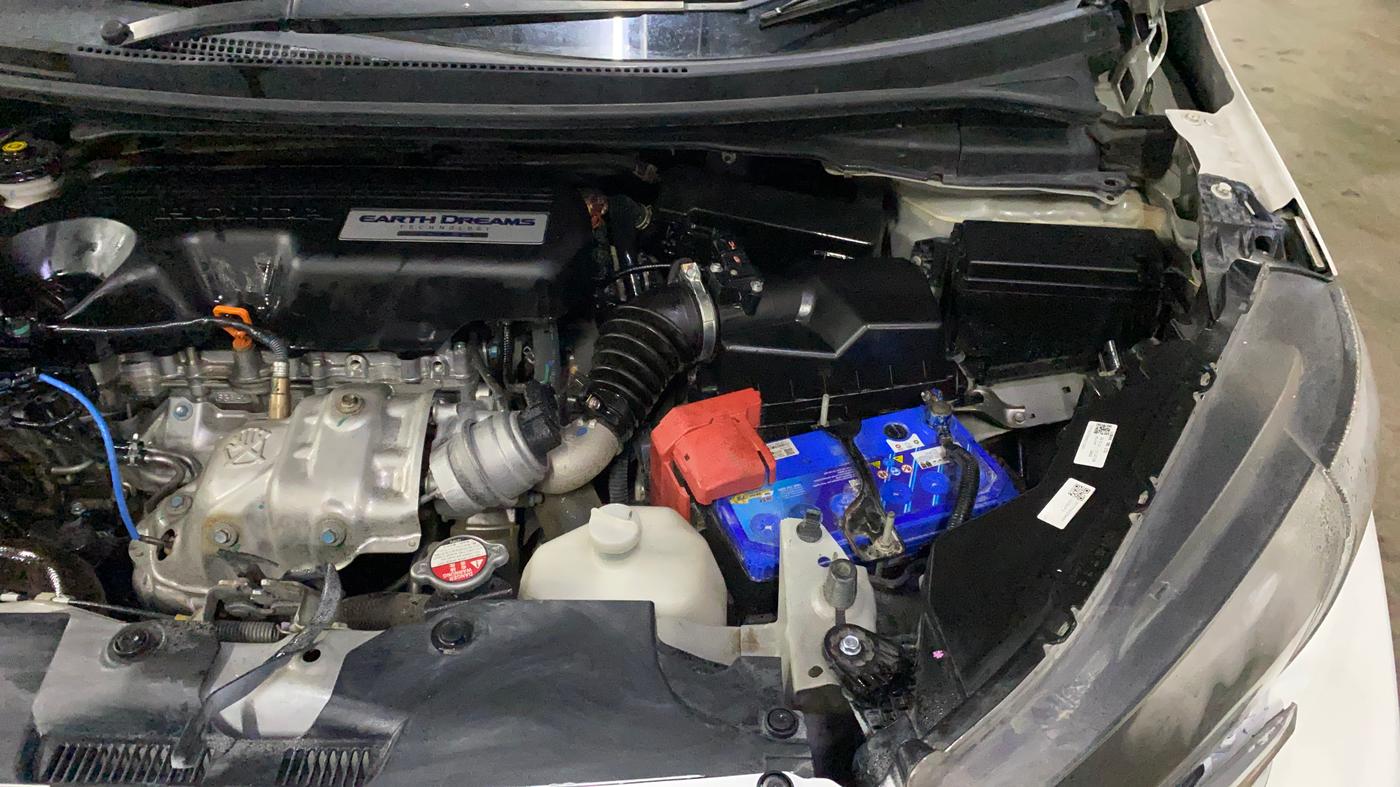 2021 Honda WR-V 1.5L I-DTEC VX MT, Diesel, Manual, 31,117 km, Engine View - Left