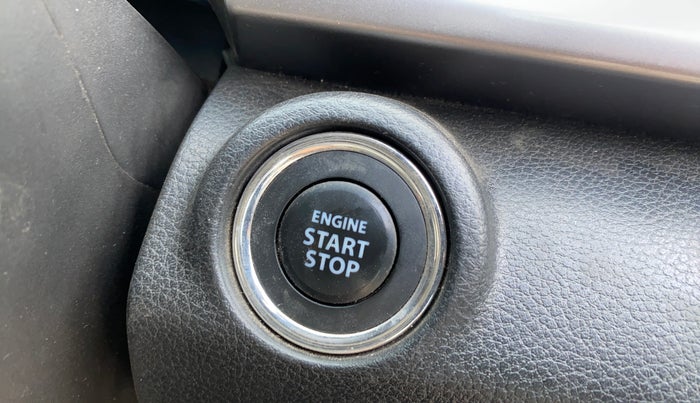 2021 Maruti XL6 ALPHA MT, Petrol, Manual, 67,823 km, Keyless Start/ Stop Button