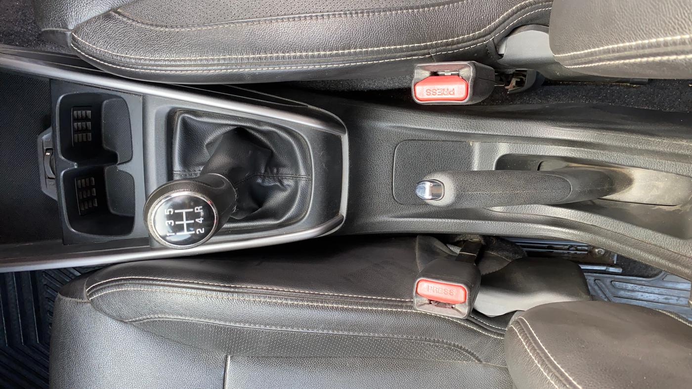 2021 Maruti XL6 ALPHA MT, Petrol, Manual, 67,823 km, Gear Lever