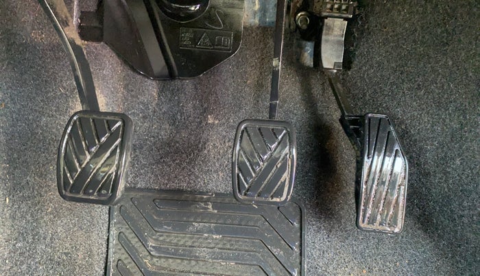 2021 Maruti XL6 ALPHA MT, Petrol, Manual, 67,823 km, Pedals