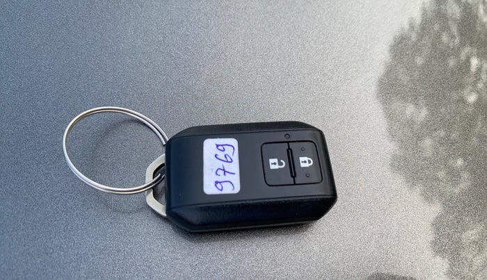 2021 Maruti XL6 ALPHA MT, Petrol, Manual, 67,823 km, Key Close Up