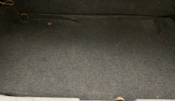 2016 Maruti Alto 800 LXI, Petrol, Manual, 37,958 km, Boot Inside