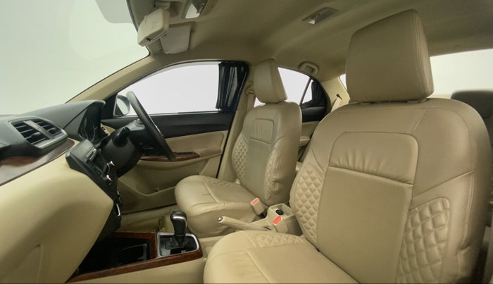 2017 Maruti Dzire VDI AMT, Diesel, Automatic, 43,440 km, Right Side Front Door Cabin