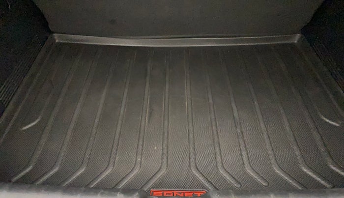 2020 KIA SONET HTK PLUS 1.0 DCT, Petrol, Automatic, 70,853 km, Boot Inside