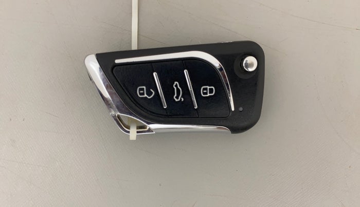 2014 Ford Ecosport TITANIUM 1.5L PETROL AT, Petrol, Automatic, 76,530 km, Key Close Up