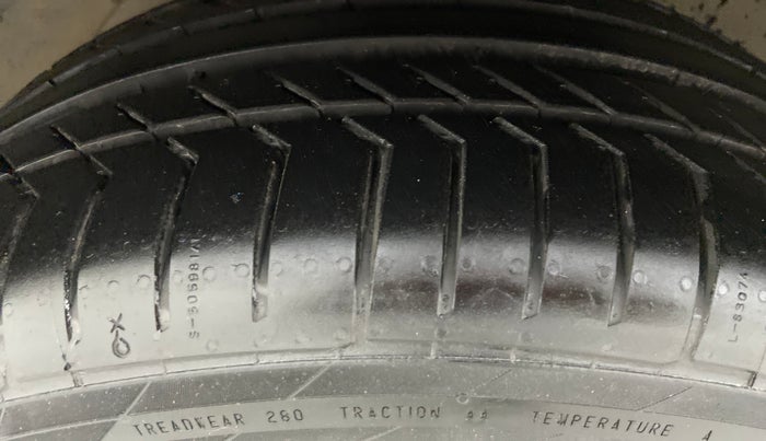 2018 Ford Ecosport 1.5 TITANIUM PLUS TI VCT AT, Petrol, Automatic, 46,666 km, Left Front Tyre Tread