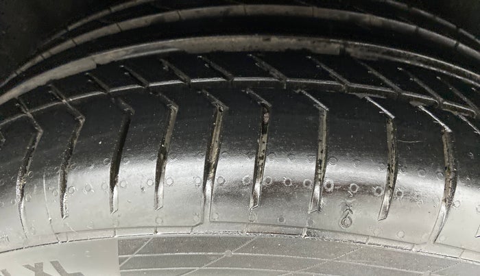 2018 Ford Ecosport 1.5 TITANIUM PLUS TI VCT AT, Petrol, Automatic, 46,666 km, Right Rear Tyre Tread
