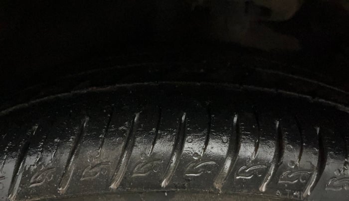 2021 KIA SONET HTX 1.0 IMT, Petrol, Manual, 40,394 km, Left Front Tyre Tread