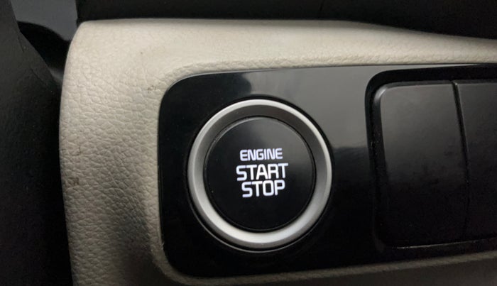 2021 KIA SONET HTX 1.0 IMT, Petrol, Manual, 40,394 km, Keyless Start/ Stop Button