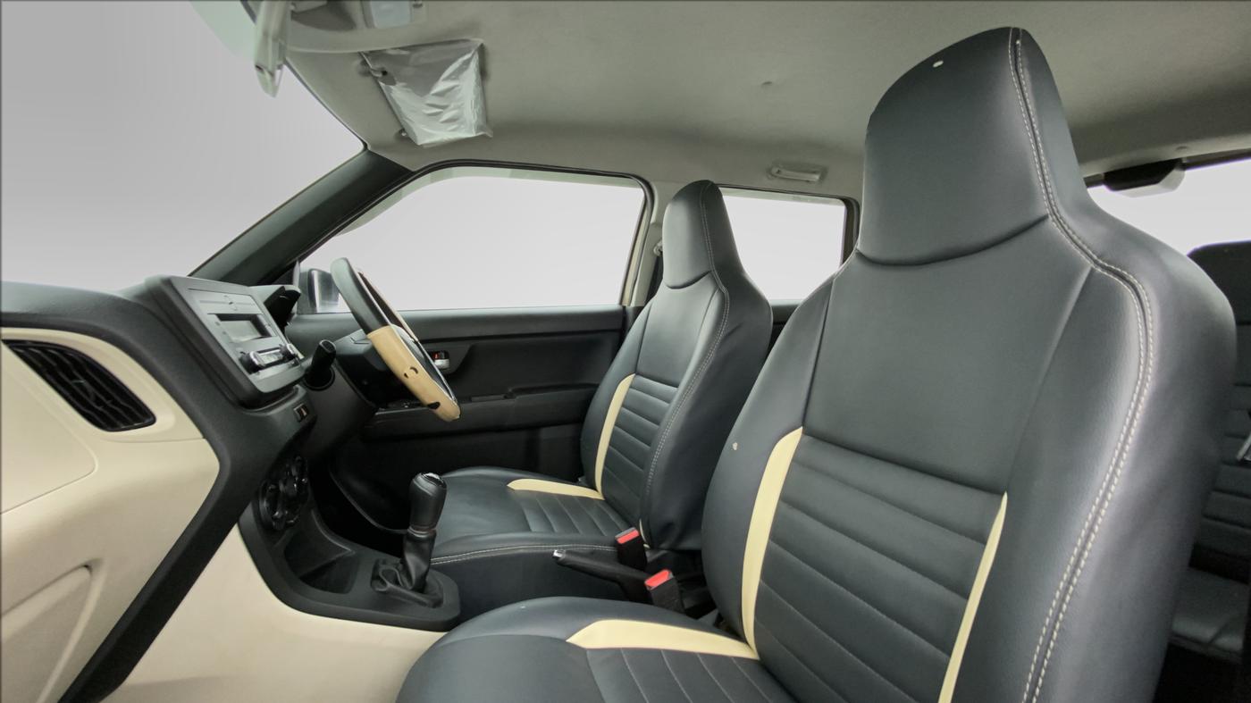 2020 Maruti New Wagon-R VXI 1.2L, Petrol, Manual, 21,303 km, Right Side Front Door Cabin