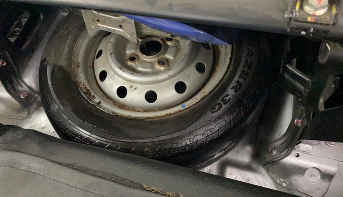 2017 Maruti Wagon R 1.0 LXI CNG, CNG, Manual, 31,257 km, Spare Tyre