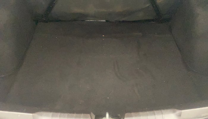 2015 Tata Zest XT PETROL, Petrol, Manual, 89,020 km, Boot Inside