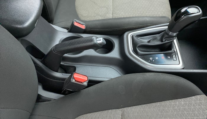 2016 Hyundai Creta 1.6 SX PLUS AUTO PETROL, Petrol, Automatic, 55,927 km, Gear Lever