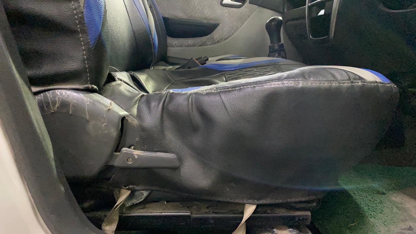 2018 Maruti Alto 800 LXI, Petrol, Manual, 43,279 km, Driver Side Adjustment Panel