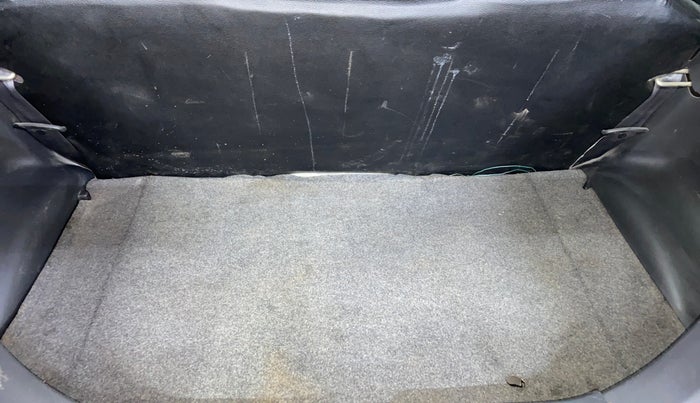 2018 Maruti Alto 800 LXI, Petrol, Manual, 43,258 km, Boot Inside