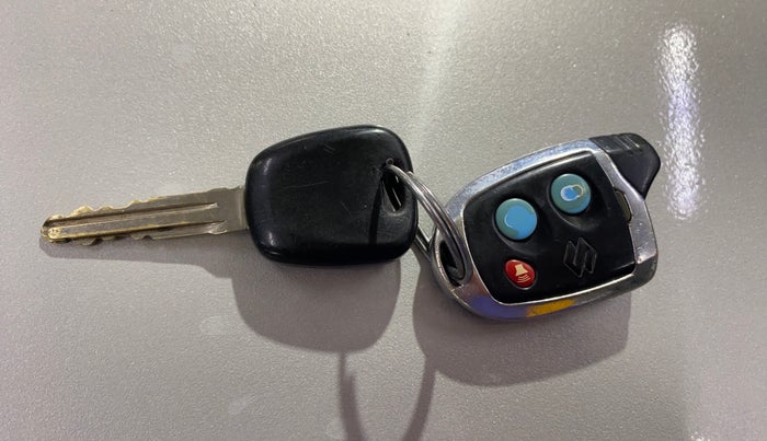 2018 Maruti Alto 800 LXI, Petrol, Manual, 43,258 km, Key Close Up