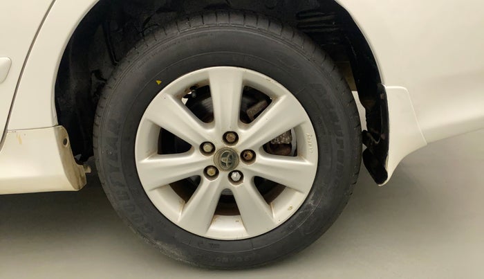 2011 Toyota Corolla Altis G PETROL, Petrol, Manual, 86,841 km, Left Rear Wheel