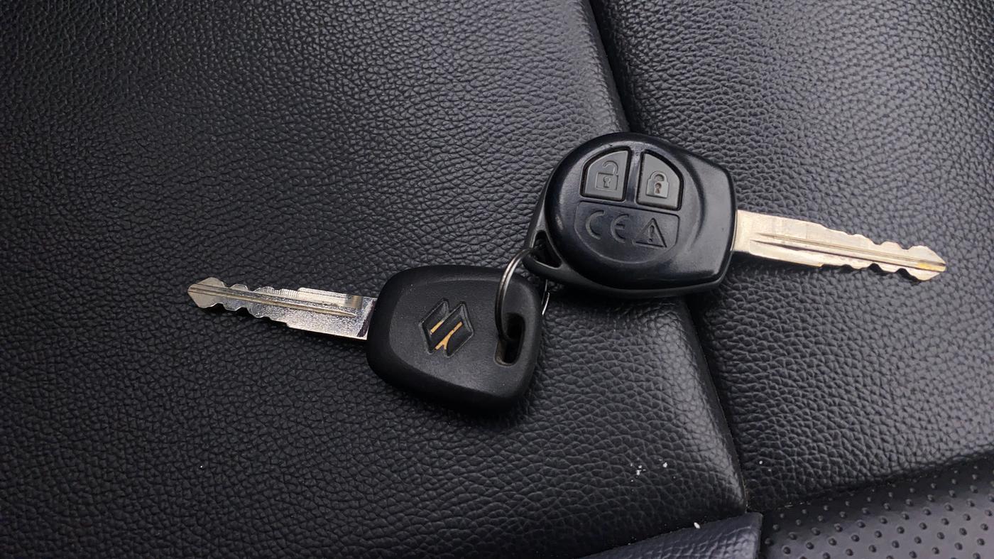 2023 Maruti Alto K10 VXI PLUS, Petrol, Manual, 35,580 km, Key Close Up
