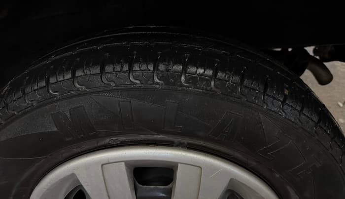 2017 Renault Kwid RXL, Petrol, Manual, 39,154 km, Left Rear Tyre Tread