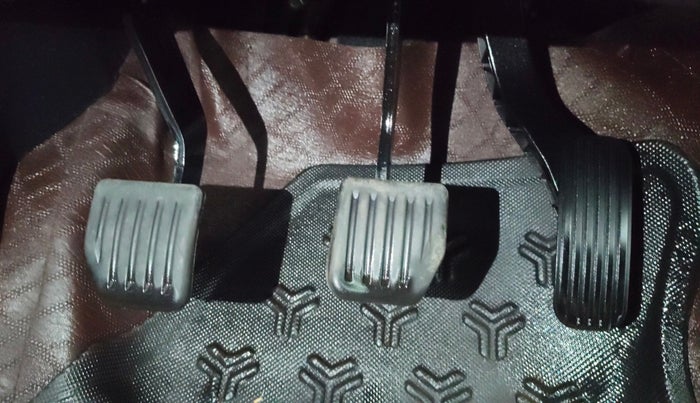 2019 Tata Harrier XZ 2.0L, Diesel, Manual, 40,171 km, Pedals