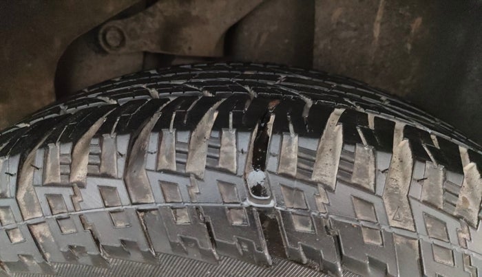 2019 Tata Harrier XZ 2.0L, Diesel, Manual, 40,171 km, Left Rear Tyre Tread