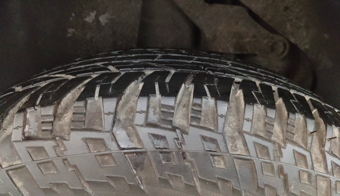 2019 Tata Harrier XZ 2.0L, Diesel, Manual, 40,171 km, Right Rear Tyre Tread