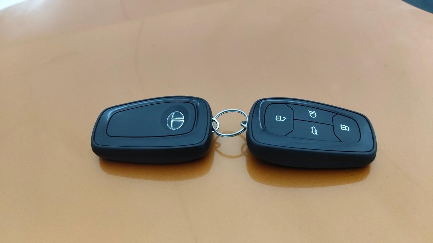 2019 Tata Harrier XZ 2.0L, Diesel, Manual, 40,171 km, Key Close Up
