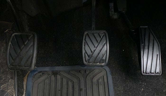 2022 Maruti Baleno DELTA PETROL 1.2, Petrol, Manual, 20,625 km, Pedals