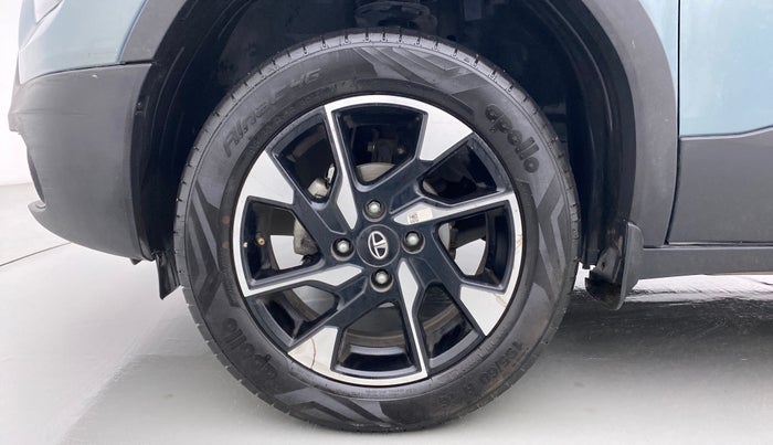 2022 Tata PUNCH ACCOMPLISHED DAZZLE PACK MT, Petrol, Manual, 8,575 km, Left Front Wheel