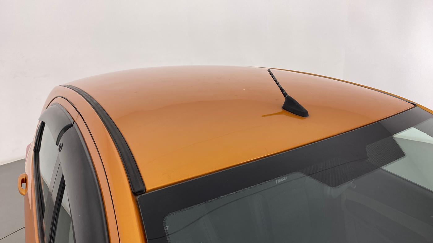 2018 Tata Tiago XZ 1.2 REVOTRON, Petrol, Manual, 31,615 km, Roof
