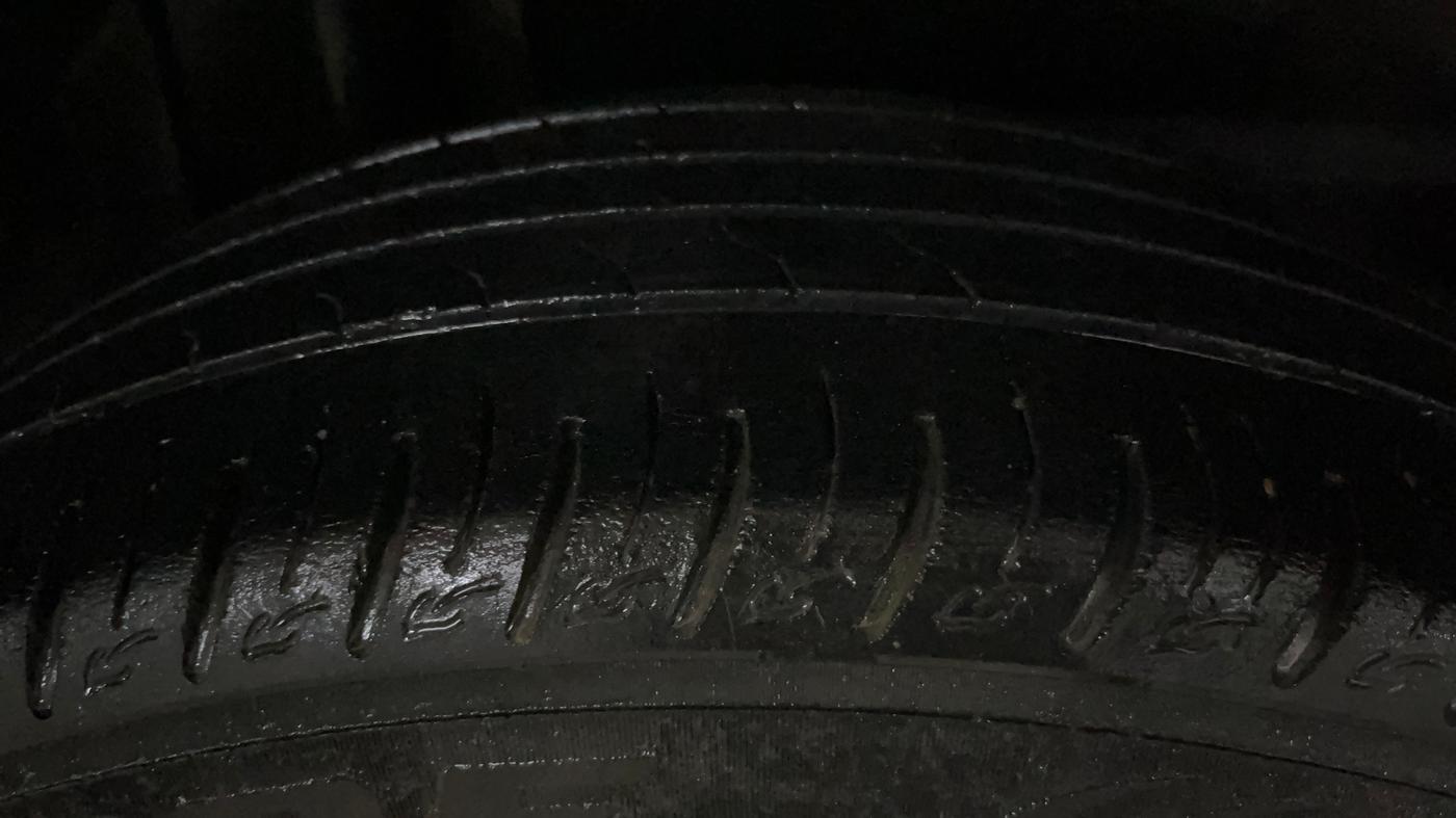 2021 Maruti Vitara Brezza VXI, CNG, Manual, 72,325 km, Right Rear Tyre Tread