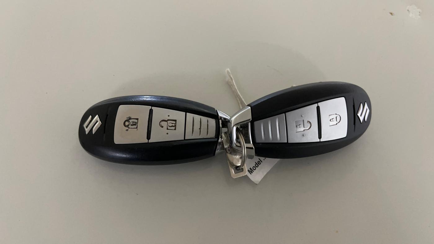 2021 Maruti Vitara Brezza VXI, CNG, Manual, 72,325 km, Key Close Up