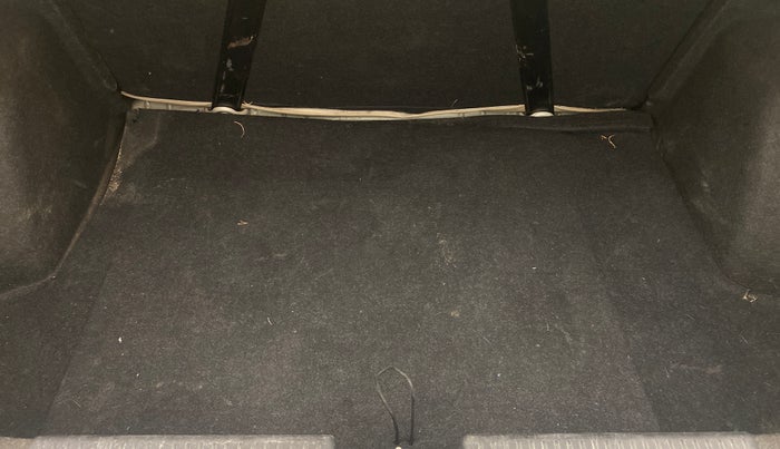 2017 Maruti Dzire ZXI PLUS, Petrol, Manual, 86,427 km, Boot Inside